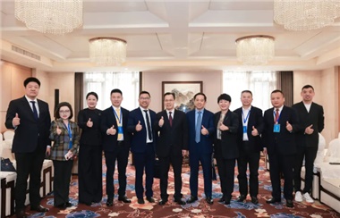 董事长谭光辉受邀出席湖南省光彩事业促进会第五次会员代表大会